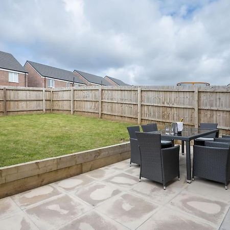 Cosy 3 Bed Near Beaches, Cardiff & Brecon Beacons Coity Extérieur photo