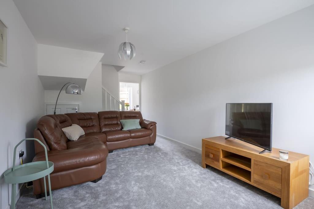 Cosy 3 Bed Near Beaches, Cardiff & Brecon Beacons Coity Extérieur photo